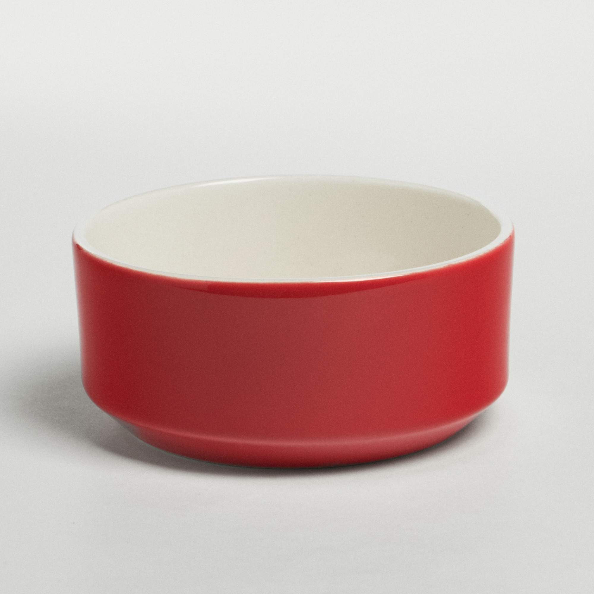 Салатник глубокий 350/500/700 мл. Цвет красный.