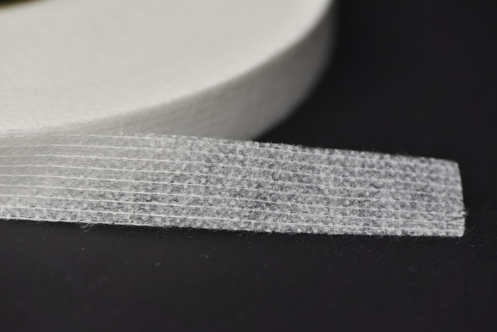 Клеевая кромка Белая 15мм