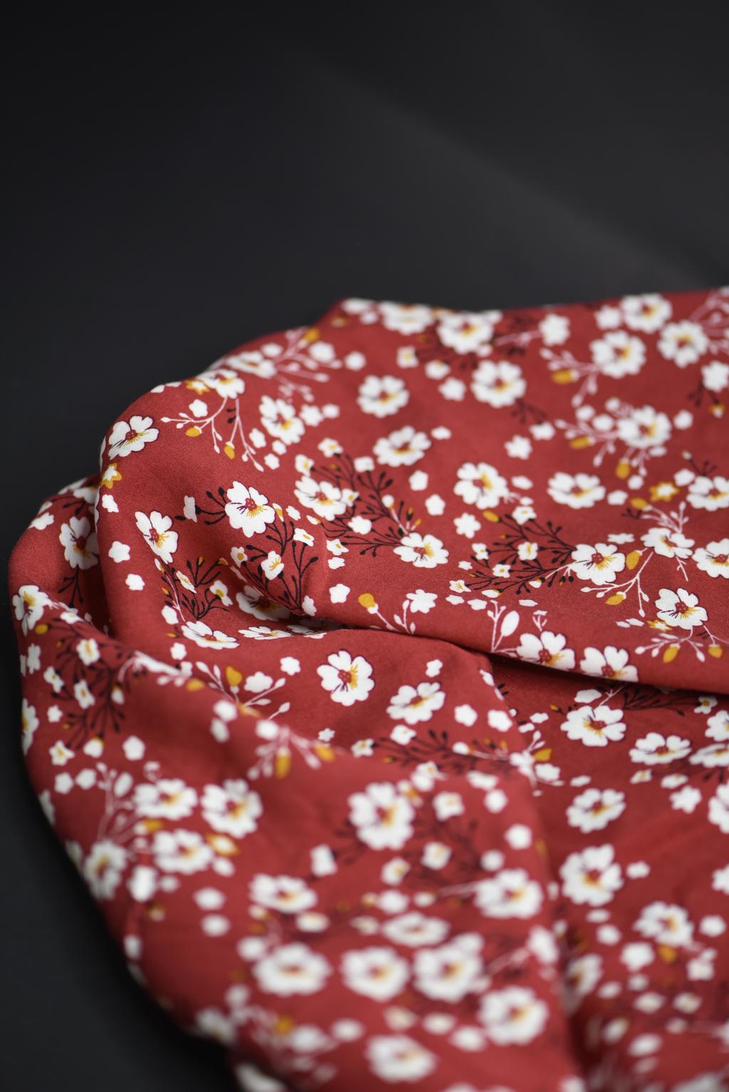 Штапель "Алиссум на красном"