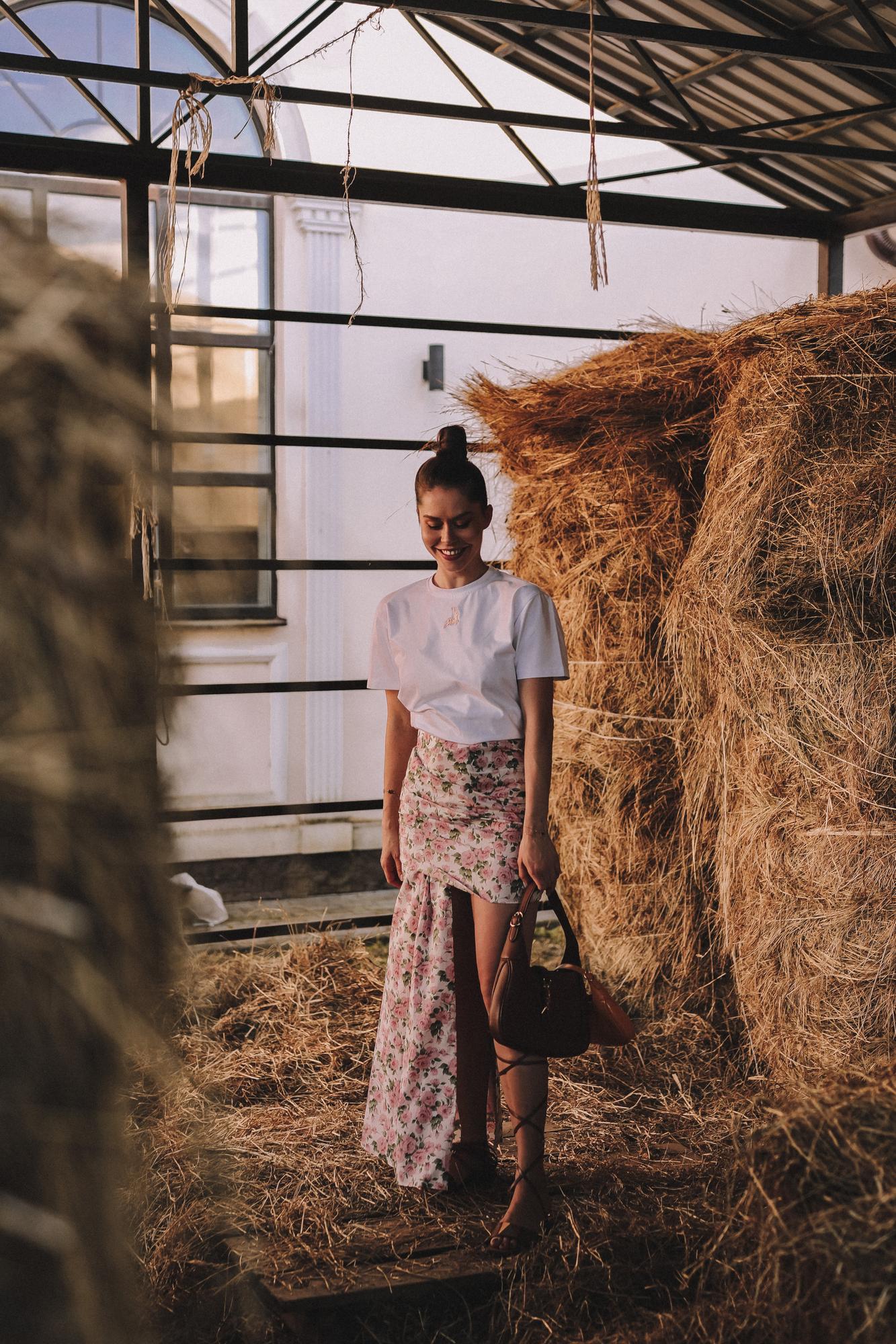 ЦВЕТОЧНАЯ АССИМЕТРИЧНАЯ ЮБКА