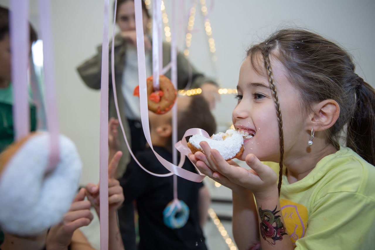 ДОНАТС ЧЕЛЛЕНДЖ