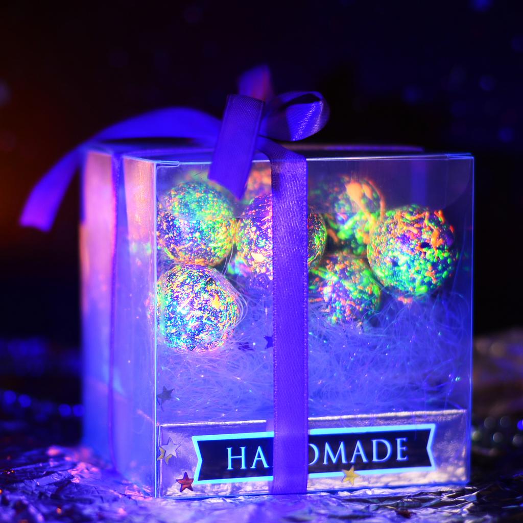 Дизайнерские ёлочные игрушки. Светятся в ультрафиолете. Набор 12шт. Стекло.