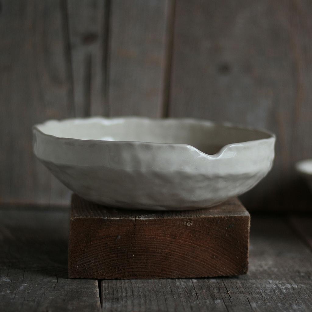 Салатник из фарфора