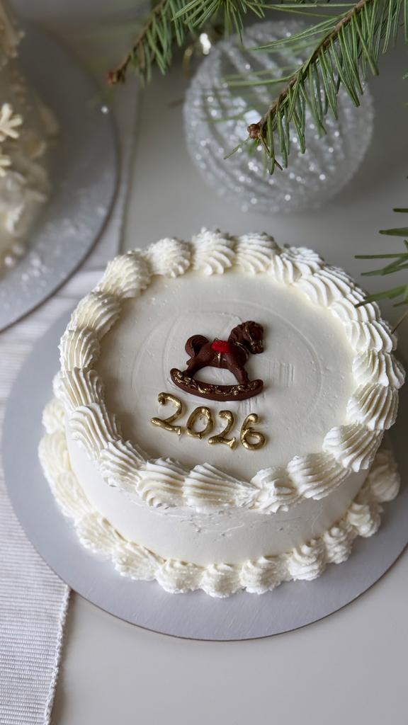 Mini cake 2026 с лошадкой