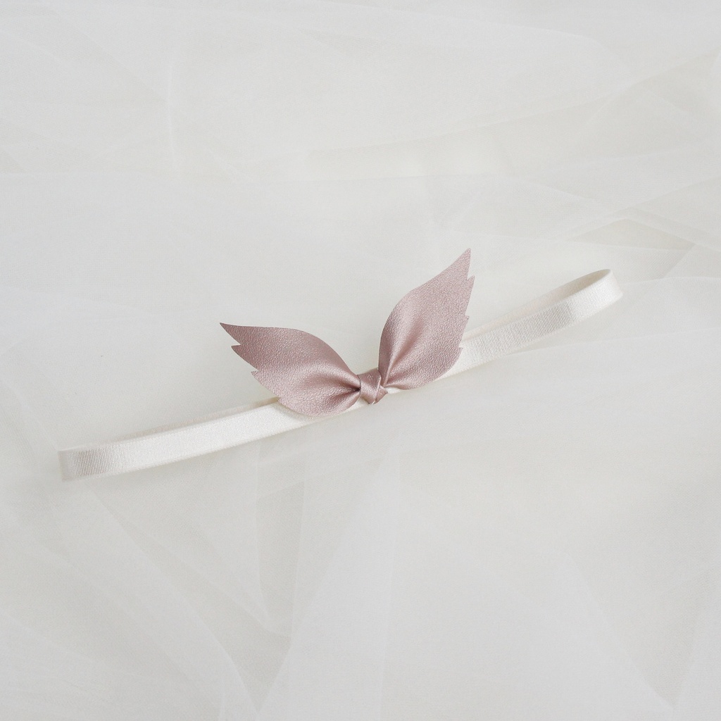 Повязка на голову "Крылья ангела" цвет розовое золото на телесной резиночке