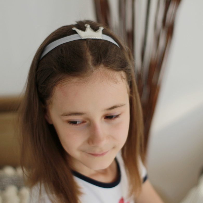 Повязка на голову "Корона" серебряный и серый