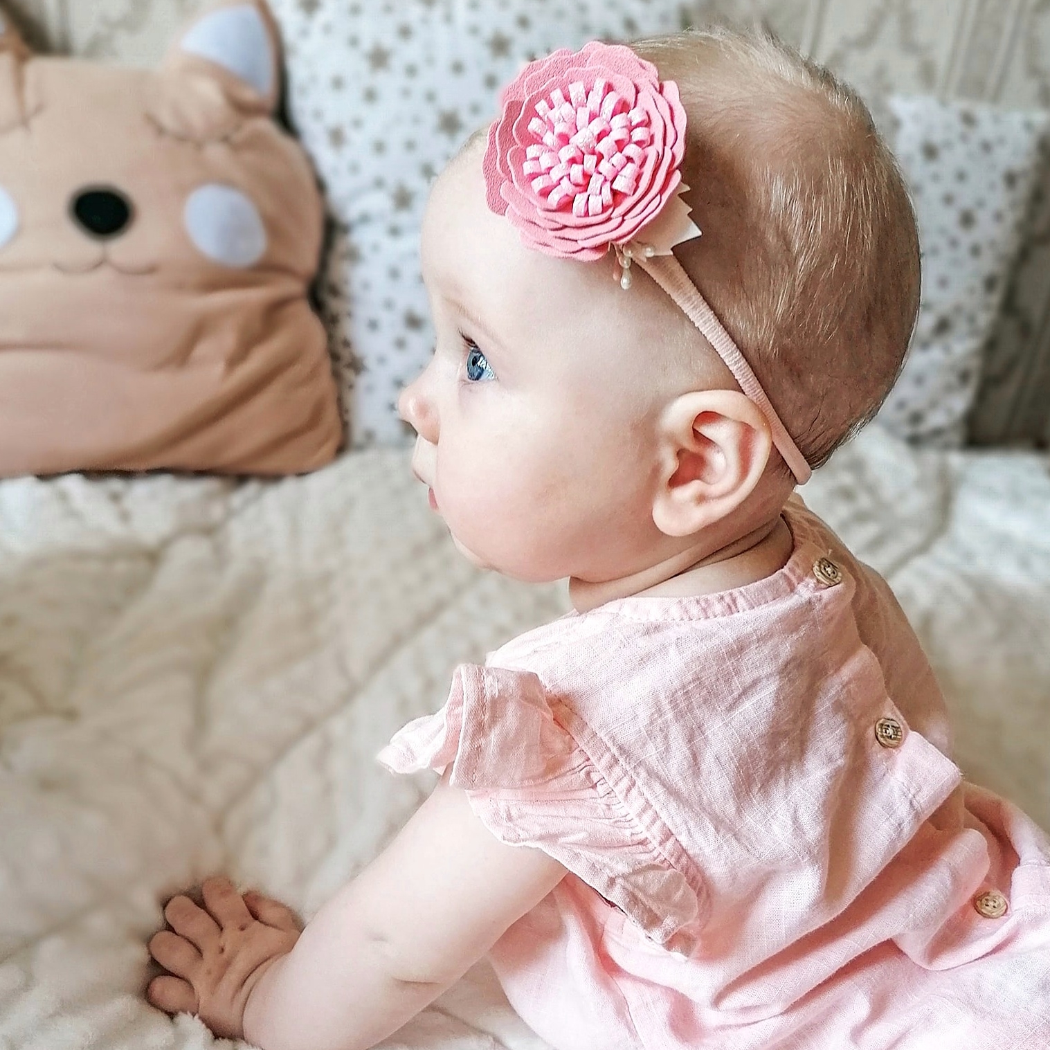 Повязка на голову "Фоамирановый цветок" нежно-розовый