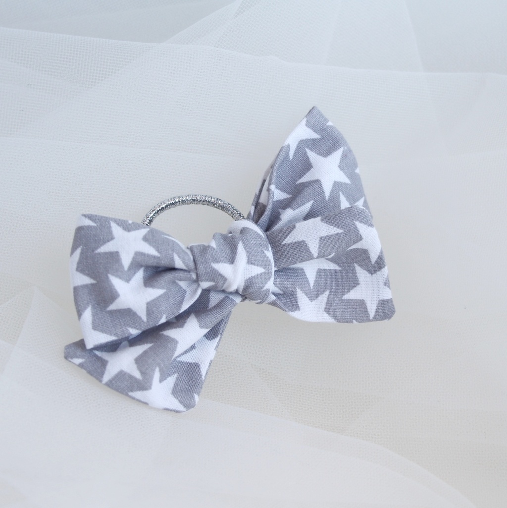 Резинка "Хлопковый бант" цвет светло-серый белые звезды