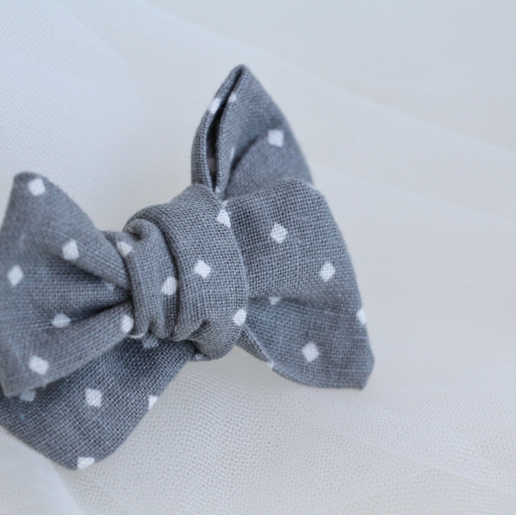 Зажим "Хлопковый бант" цвет серый с принтом