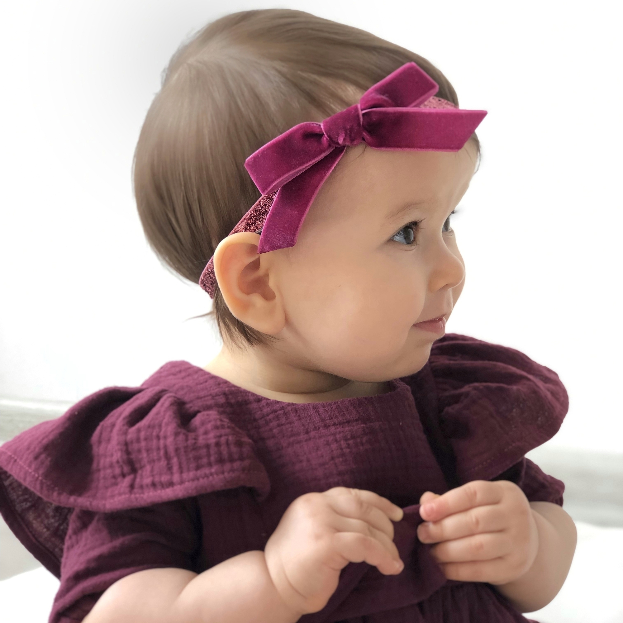 Повязка на голову "Бархатный бантик" брусничный