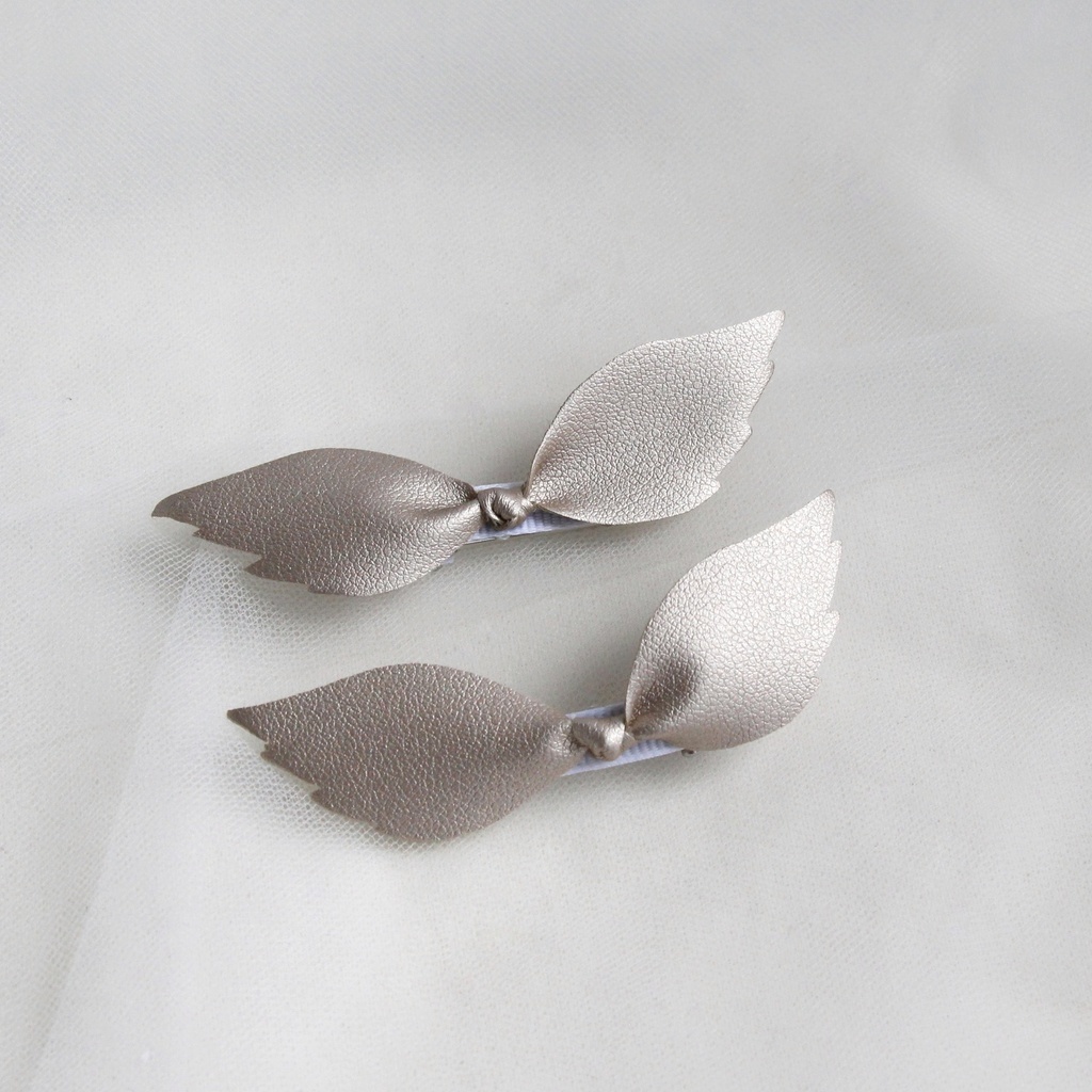 Заколки-зажимы "Крылья" золотой