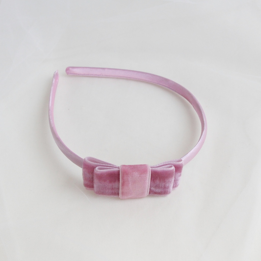 Ободок "Бархатный бант" сиреневый