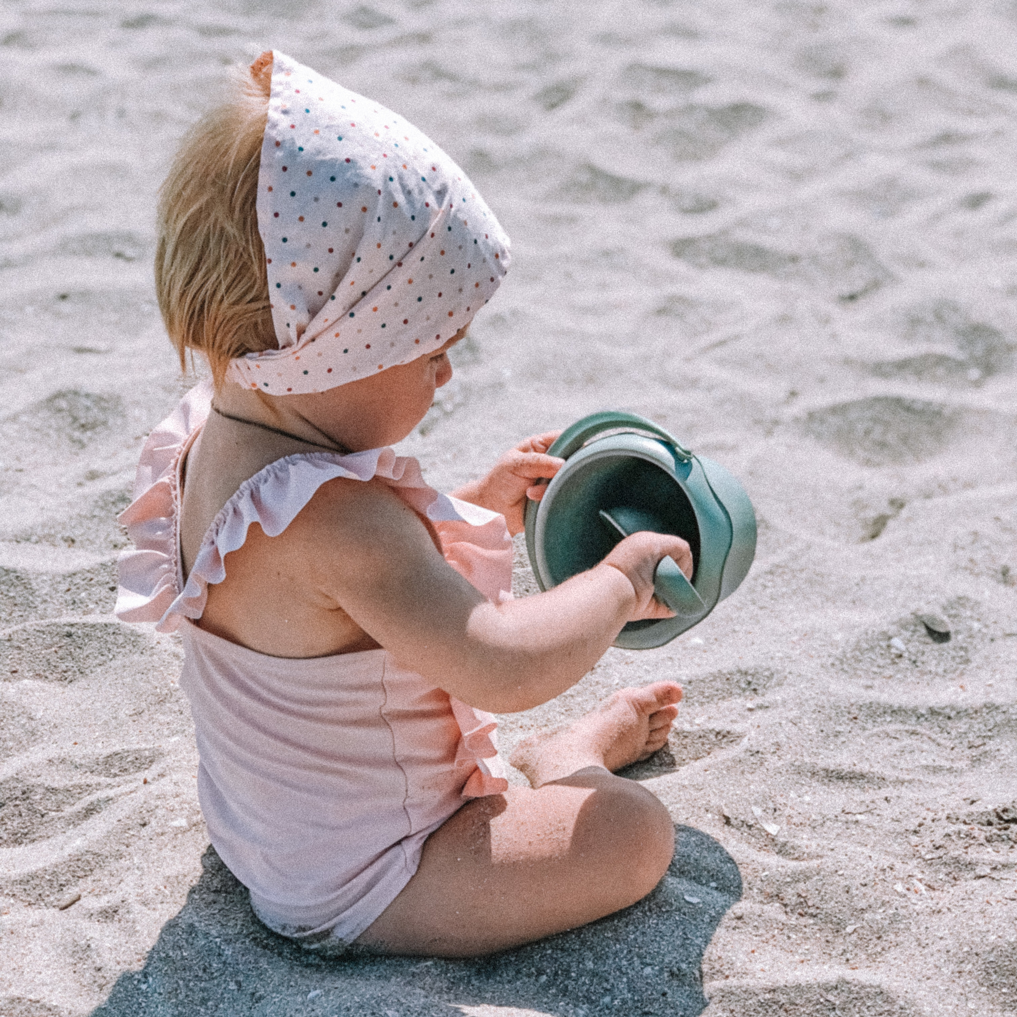 Косынка "Пудровая в горошек"