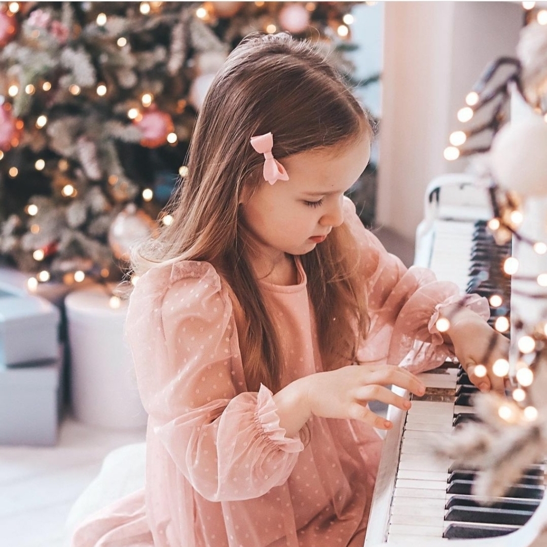 Заколка-зажим "Замшевый бантик" в ассортименте