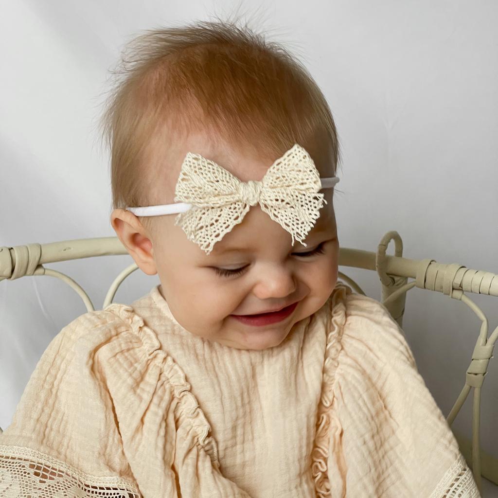 Повязка на голову "Кружевной бантик" в ассортименте