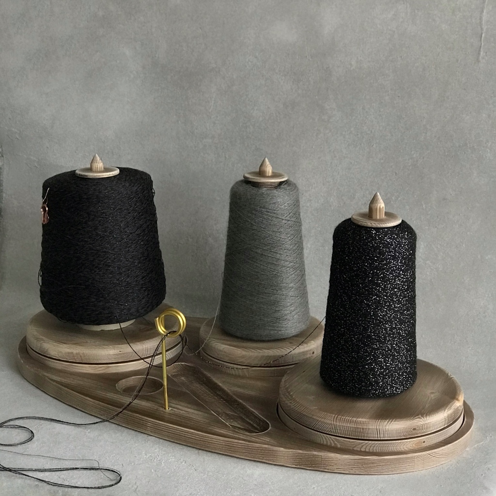 Держатели на платформе-органайзере