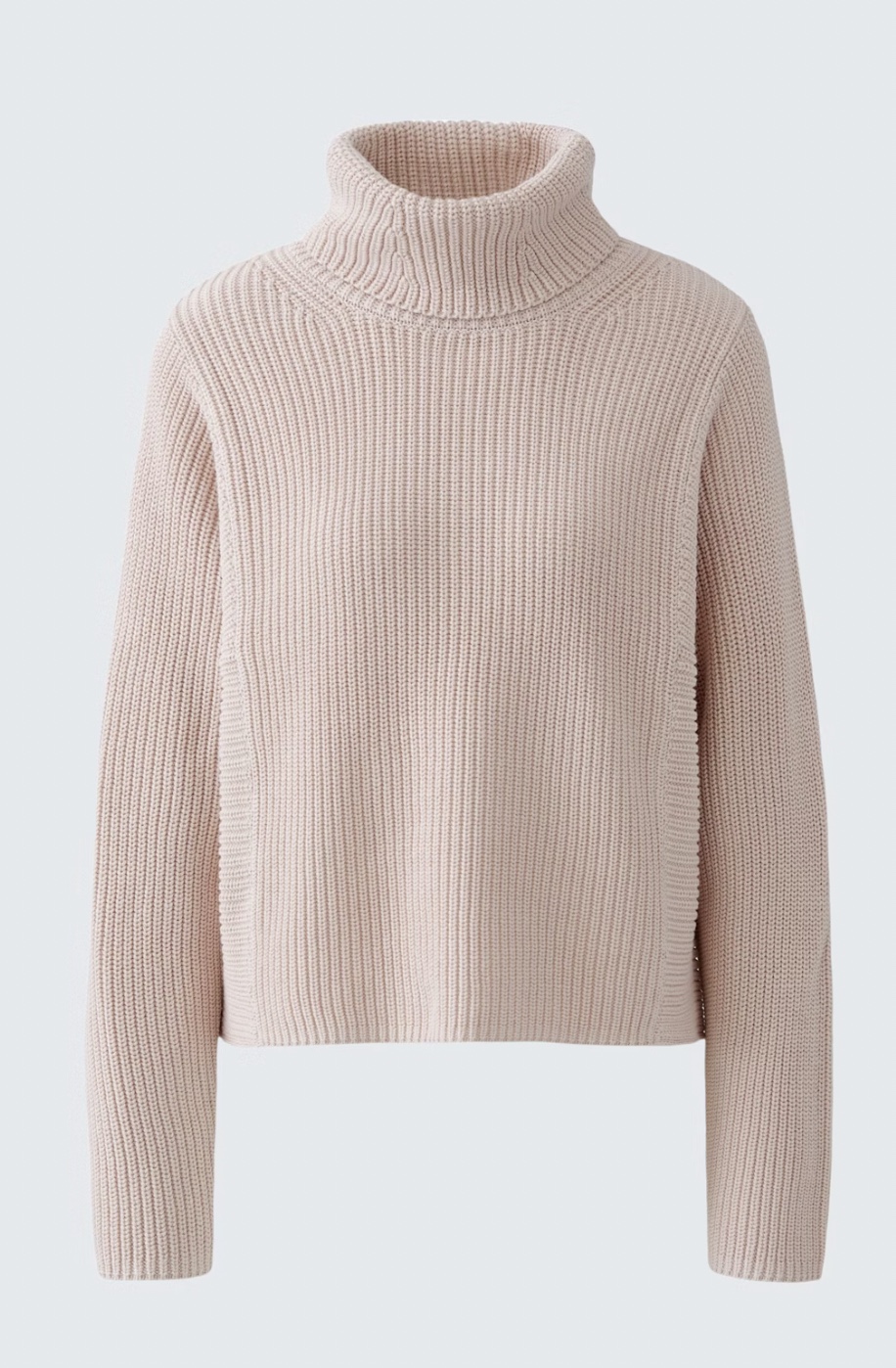 Свитер розовый