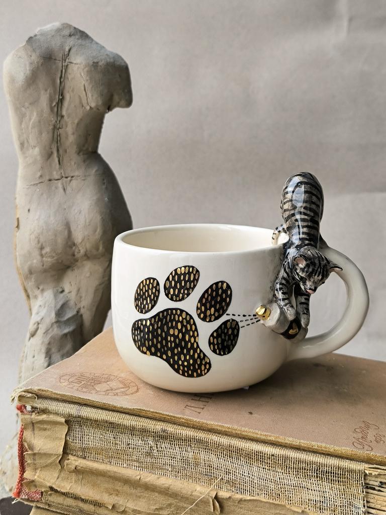 ТВОЙ СЛЕД кот