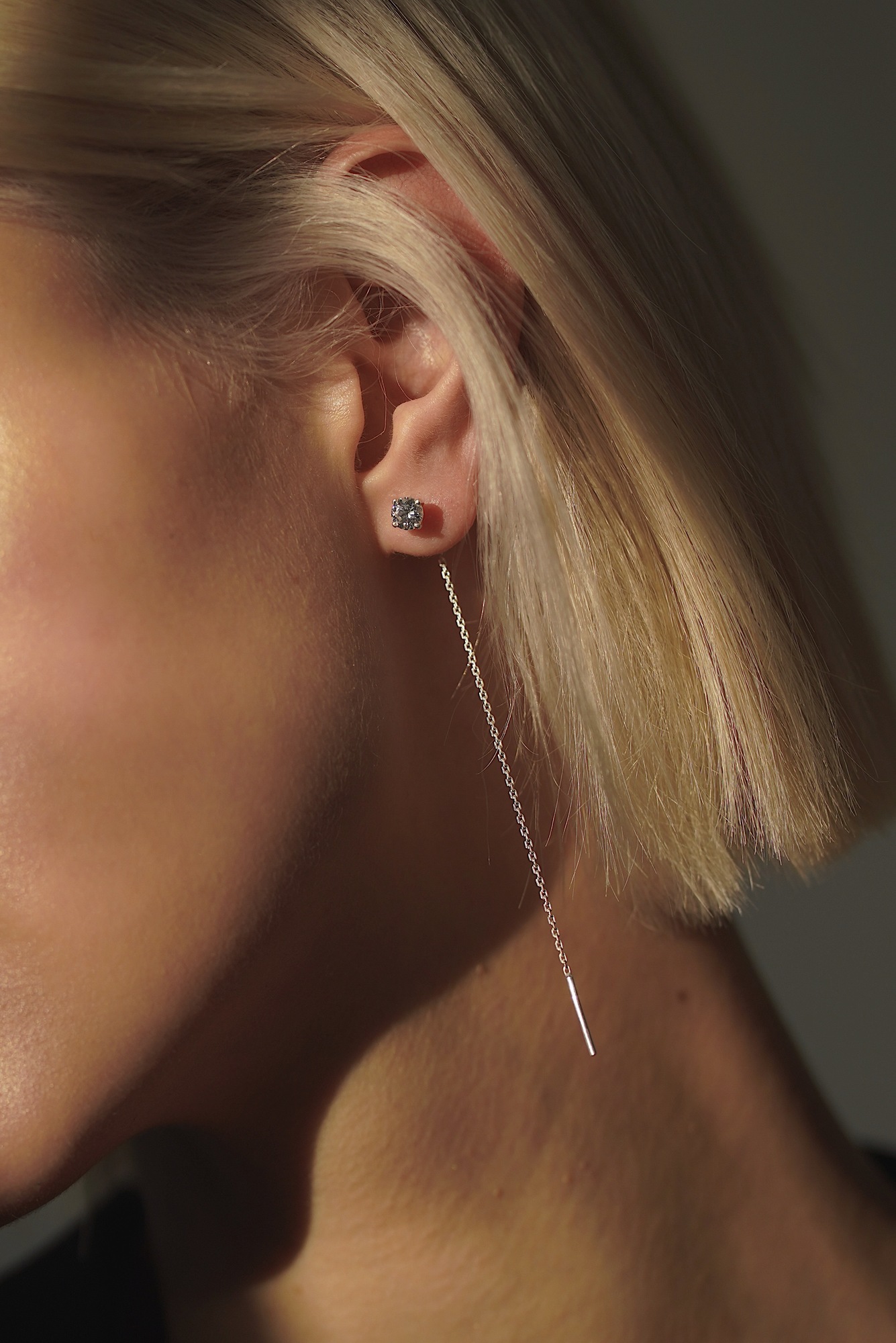 Серьги-протяжки Stone+Chain Brilliant White