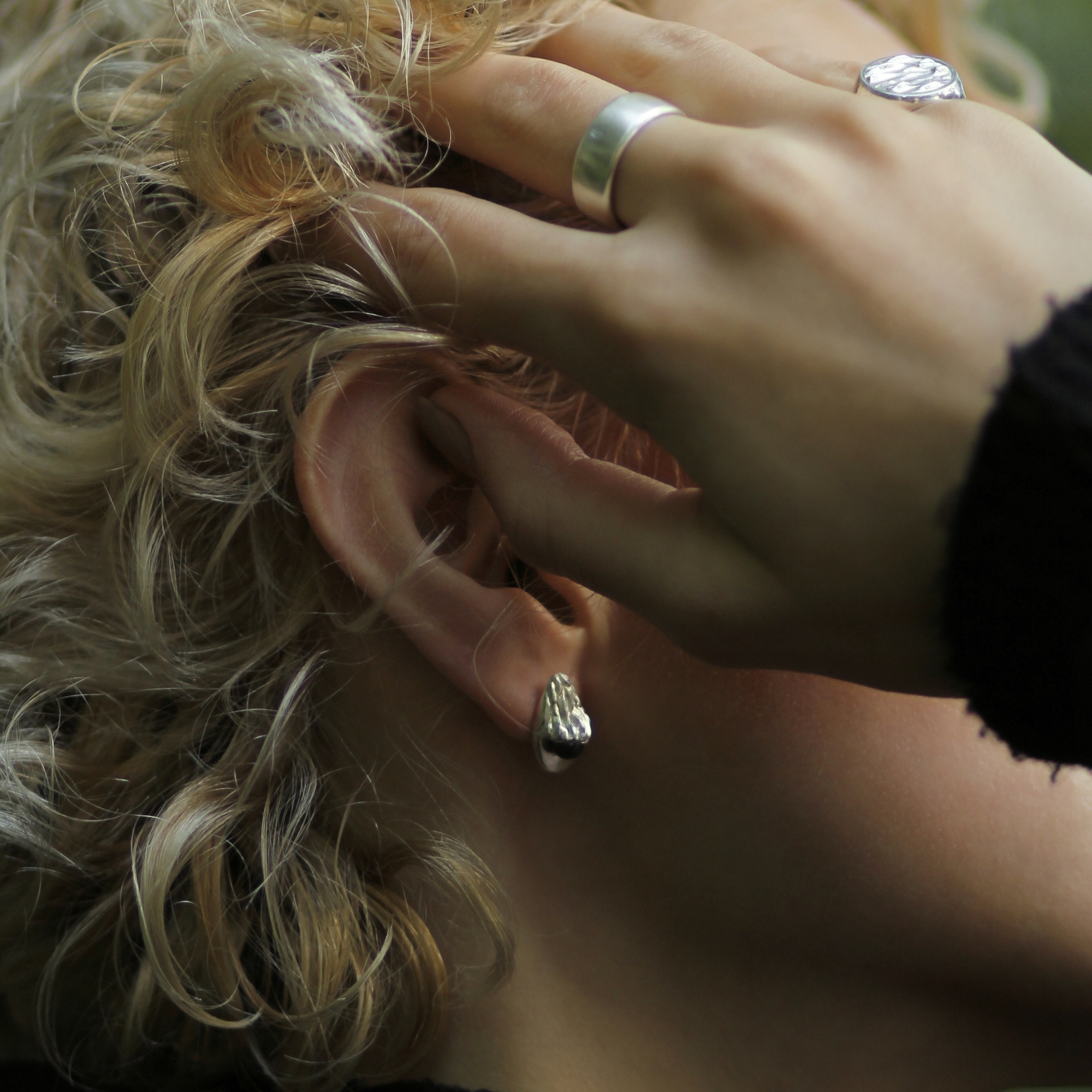 Серьги Pearl Soul Black