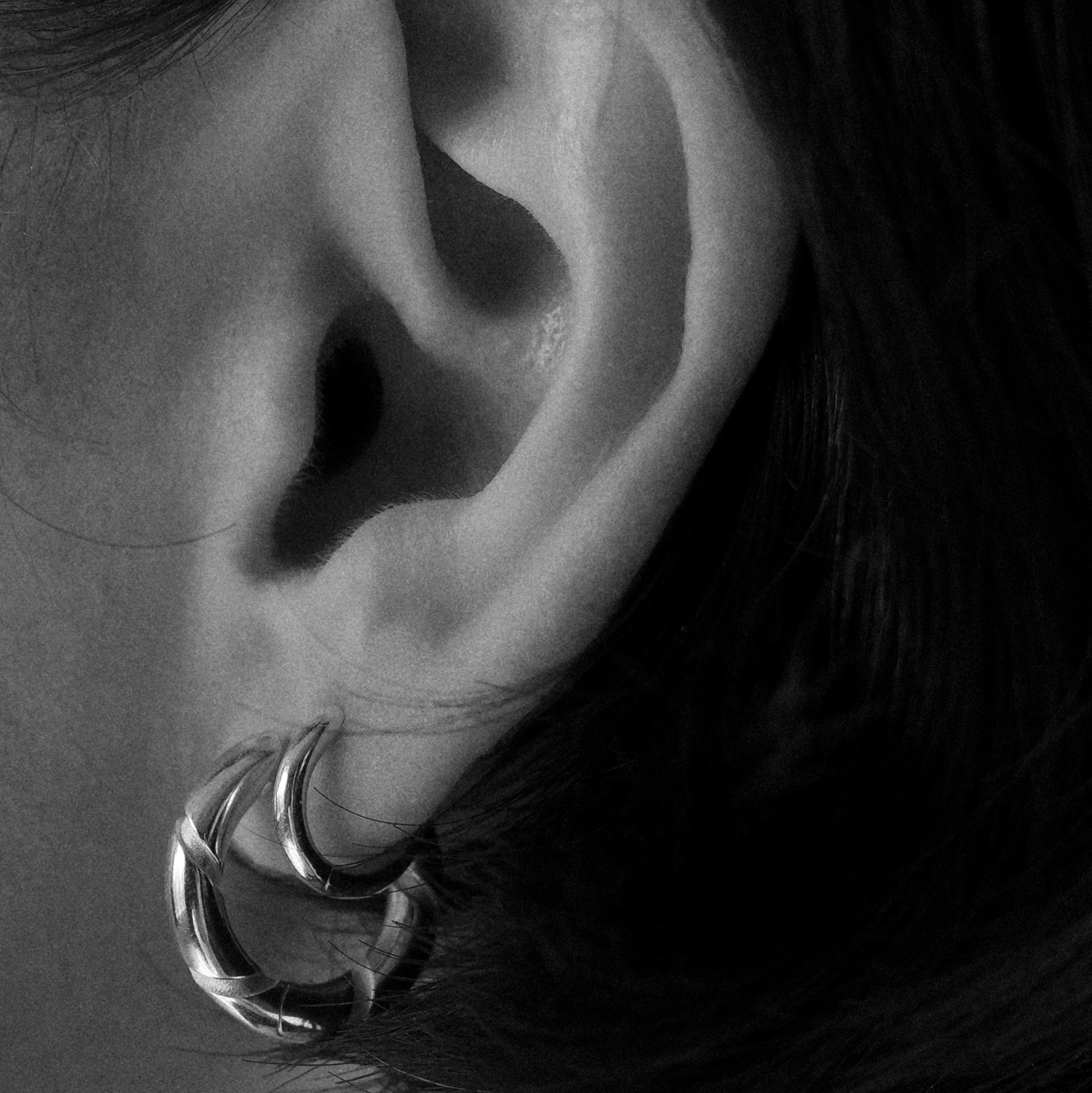 Моносерьга Small Click Gold 2.0