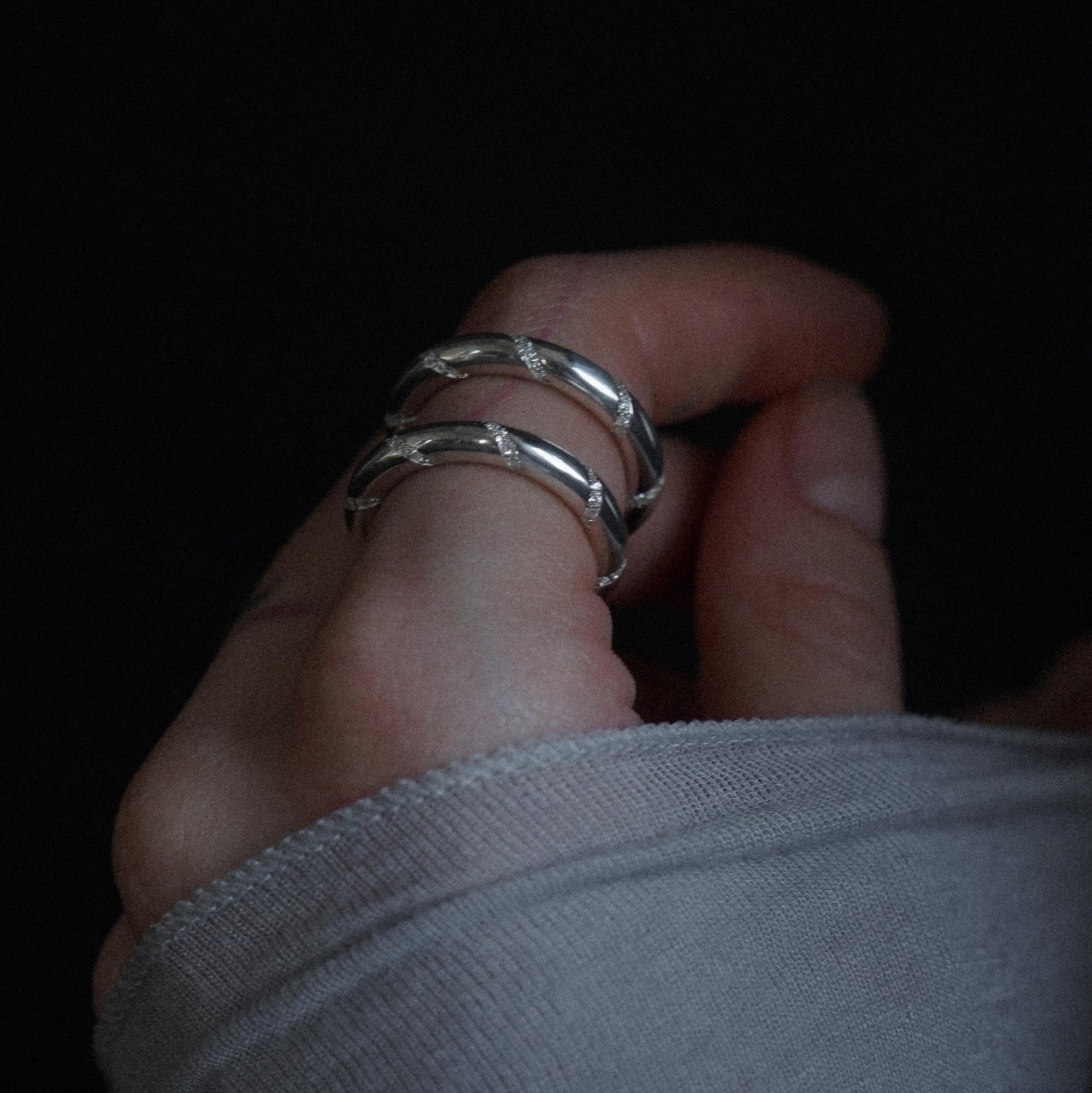 Кольцо Spiral Crystal White