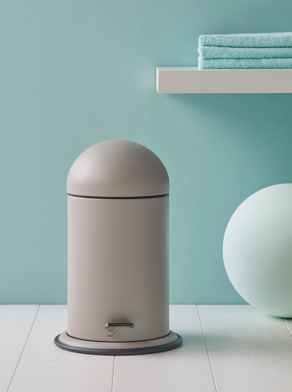 Ведро для мусора с педалью AQUANOVA ONA 3 л