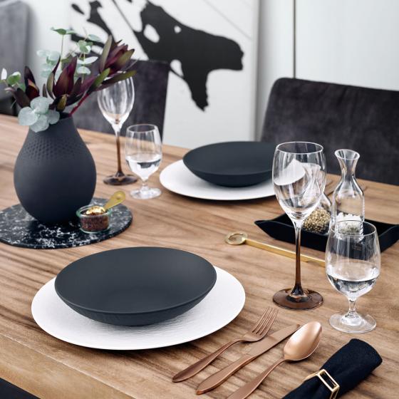 Салатник 24см Villeroy & Boch Manufacture Rock Black Matt
