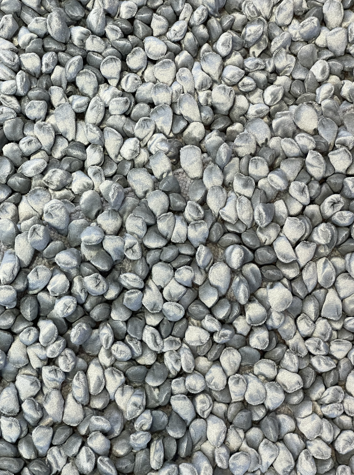 Коврик AQUANOVA Rocca, серебристо-серый, 60*100см