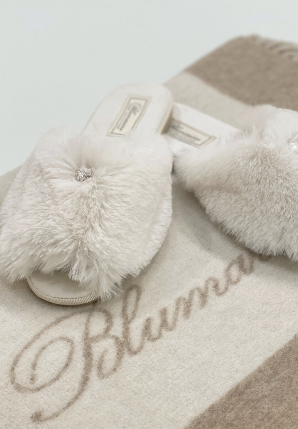 Домашние меховые тапочки Нью Бланка (New Blanca), бренд: Блюмарин (Blumarine)