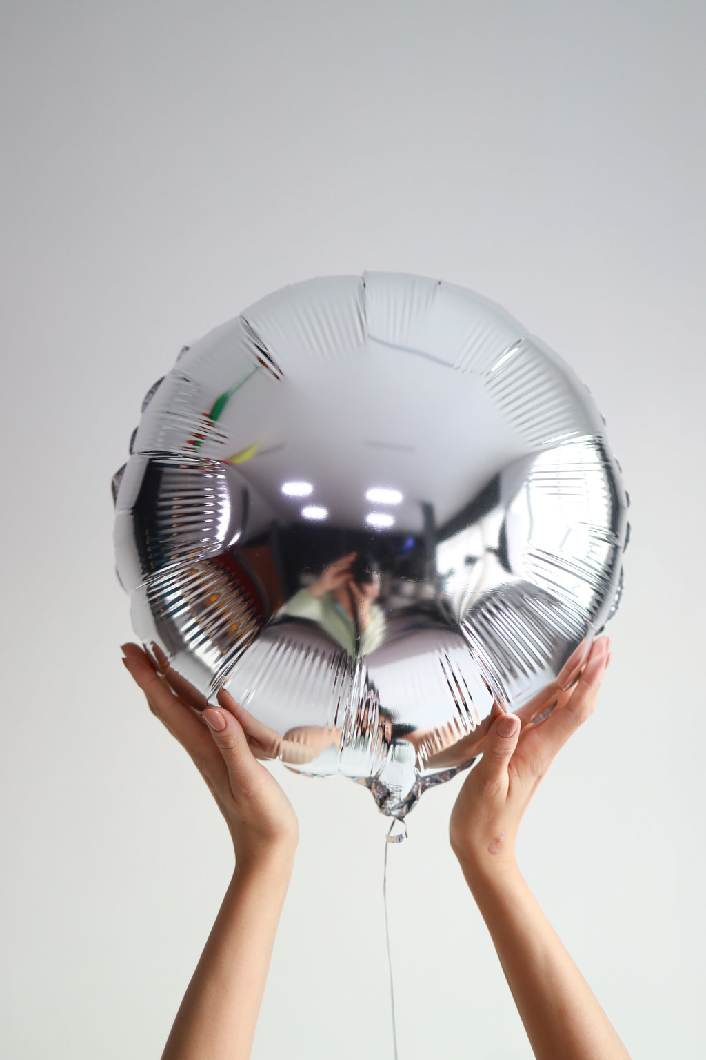 Фольгированный шар круг, серебро, 48 см