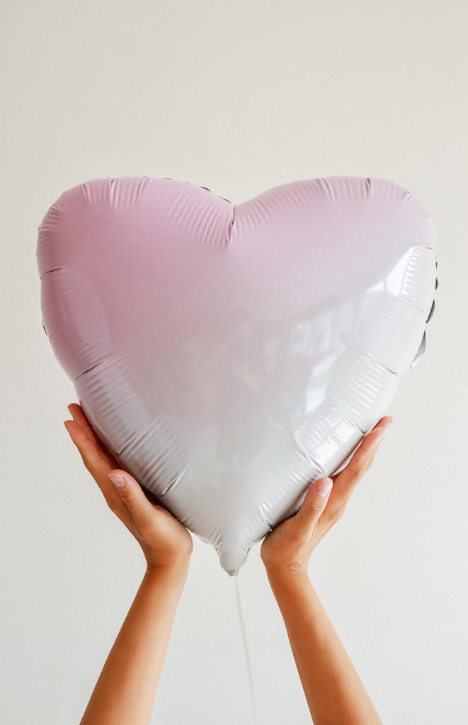 Фольгированный шар сердце, градиент розовый, 48 см
