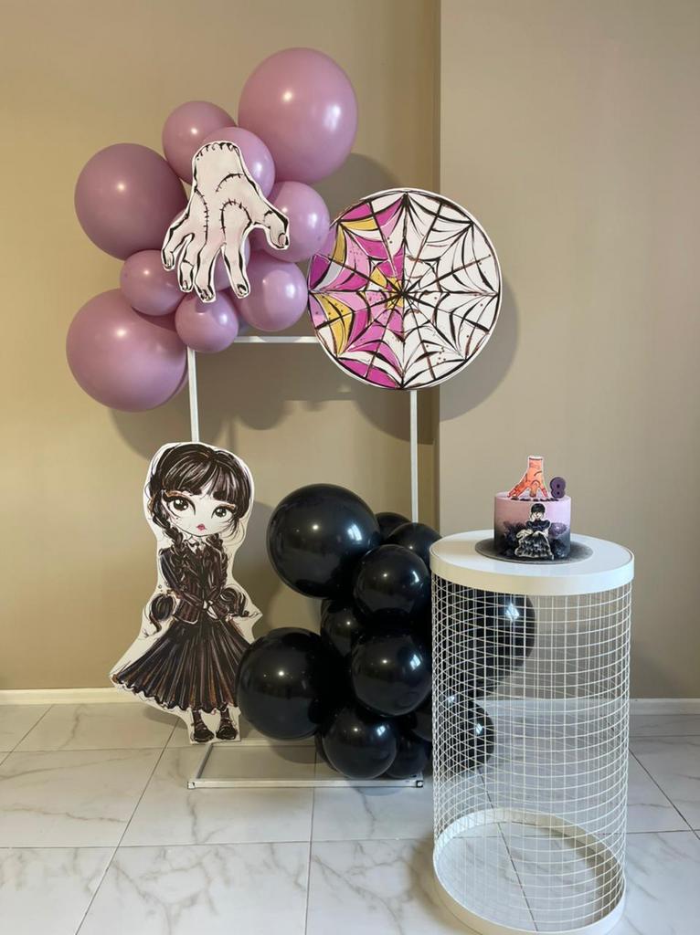 Оформление "Wednesday"