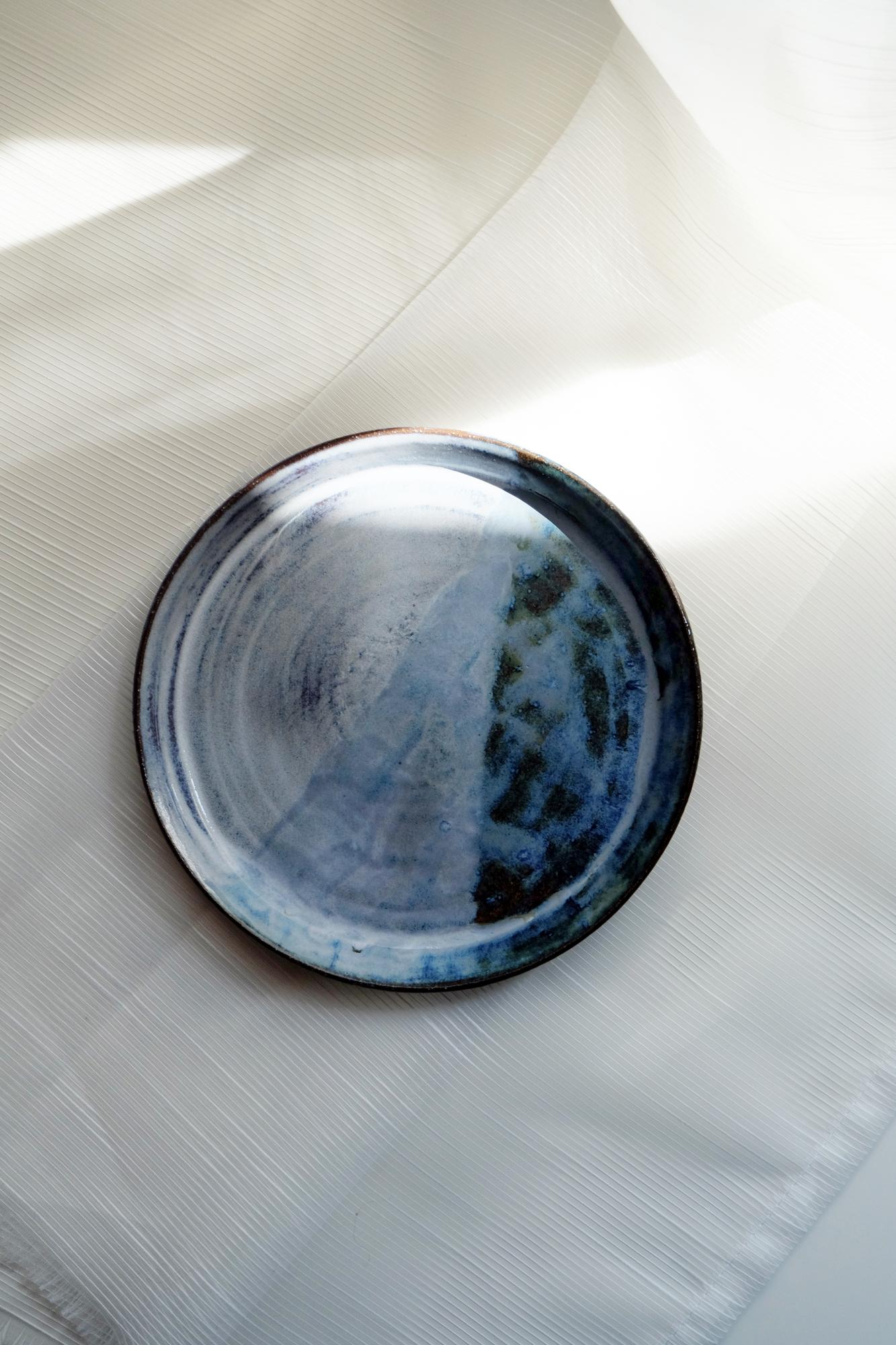 Керамика ручной работы тарелка Черничные ночи 18,5 см HURMA