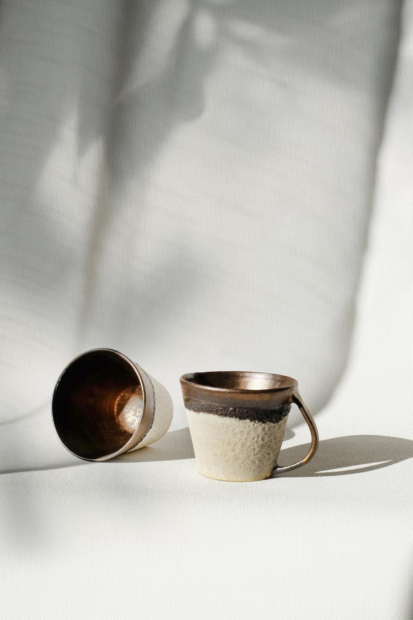 Керамика ручной работы чашка Белое Золото HURMA