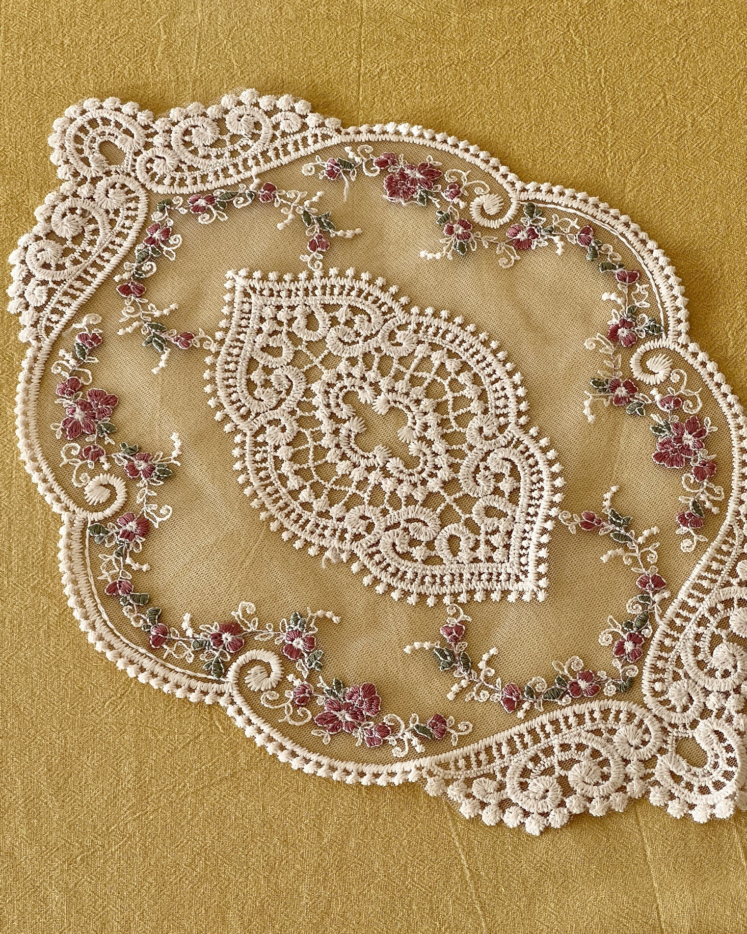 Салфетка овальная