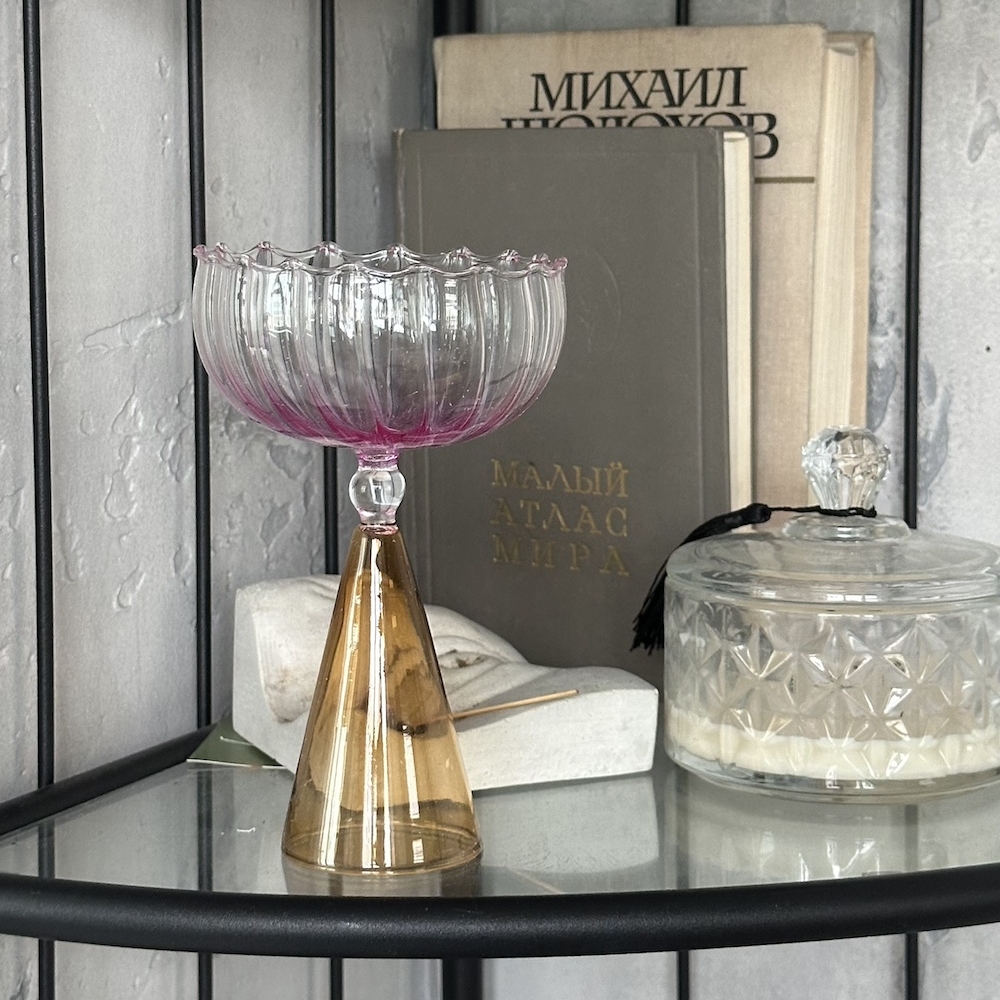 Бокал розовый
