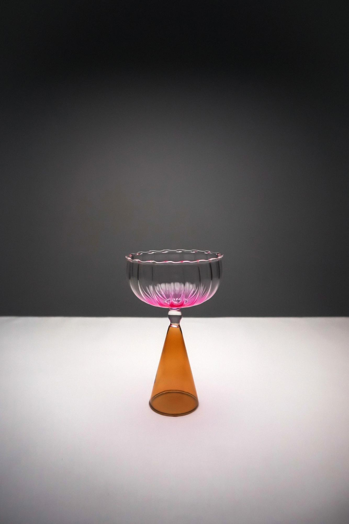 Бокал розовый