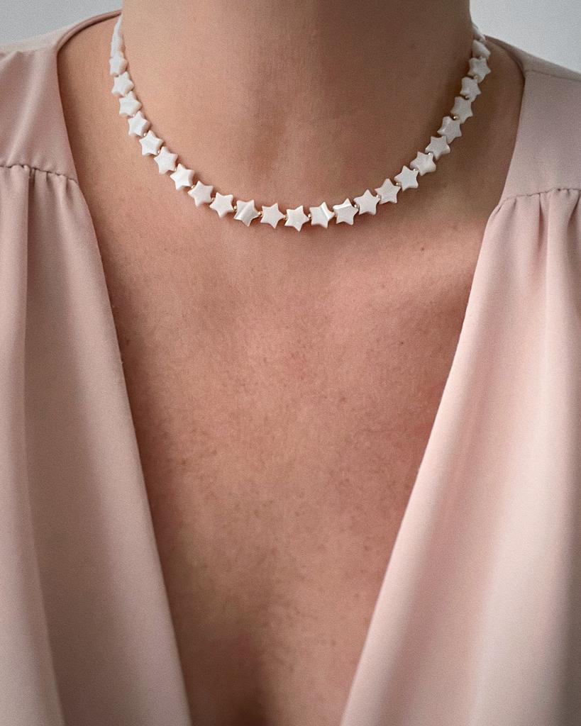 Чокер с  перламутровыми звездочками (позолота)