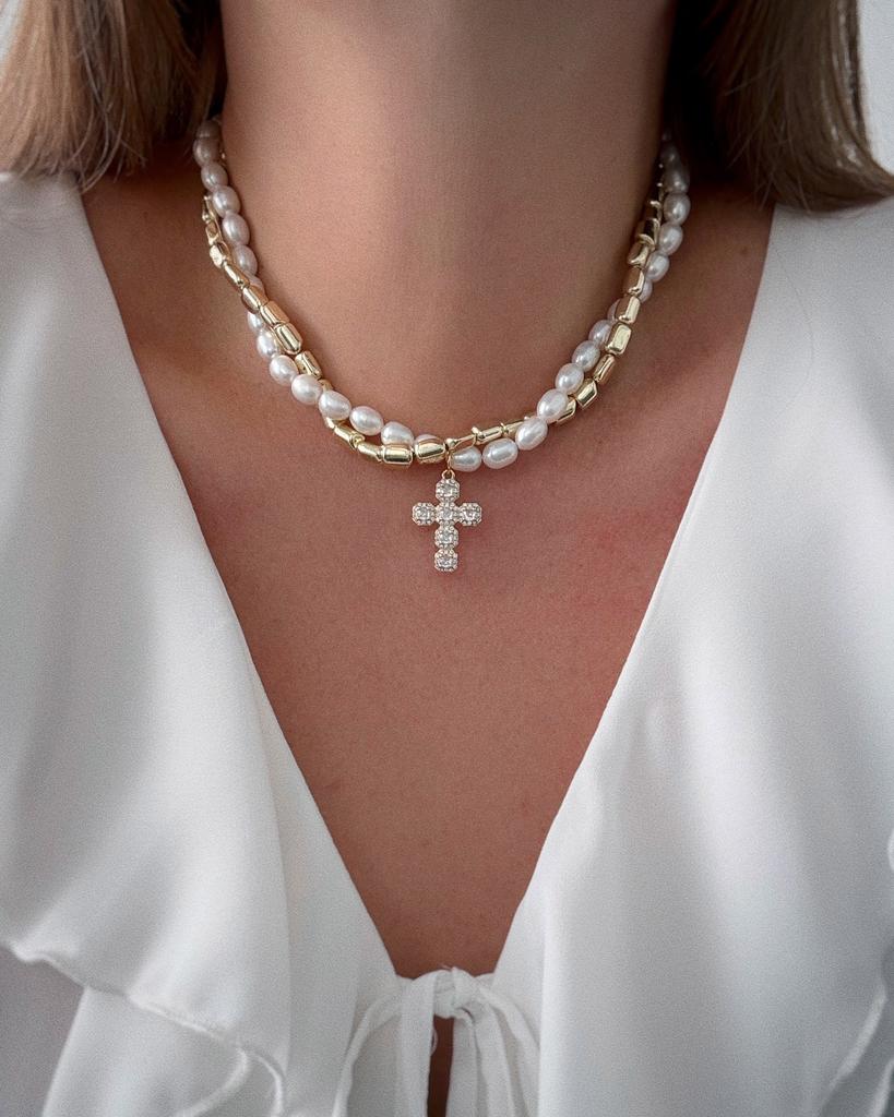 Витой чокер из жемчуга и гематита (позолота)