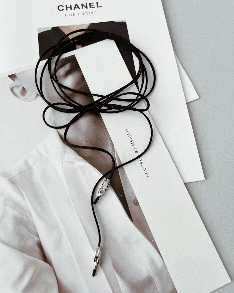 Чокер - галстук из замшевого шнура (родий)