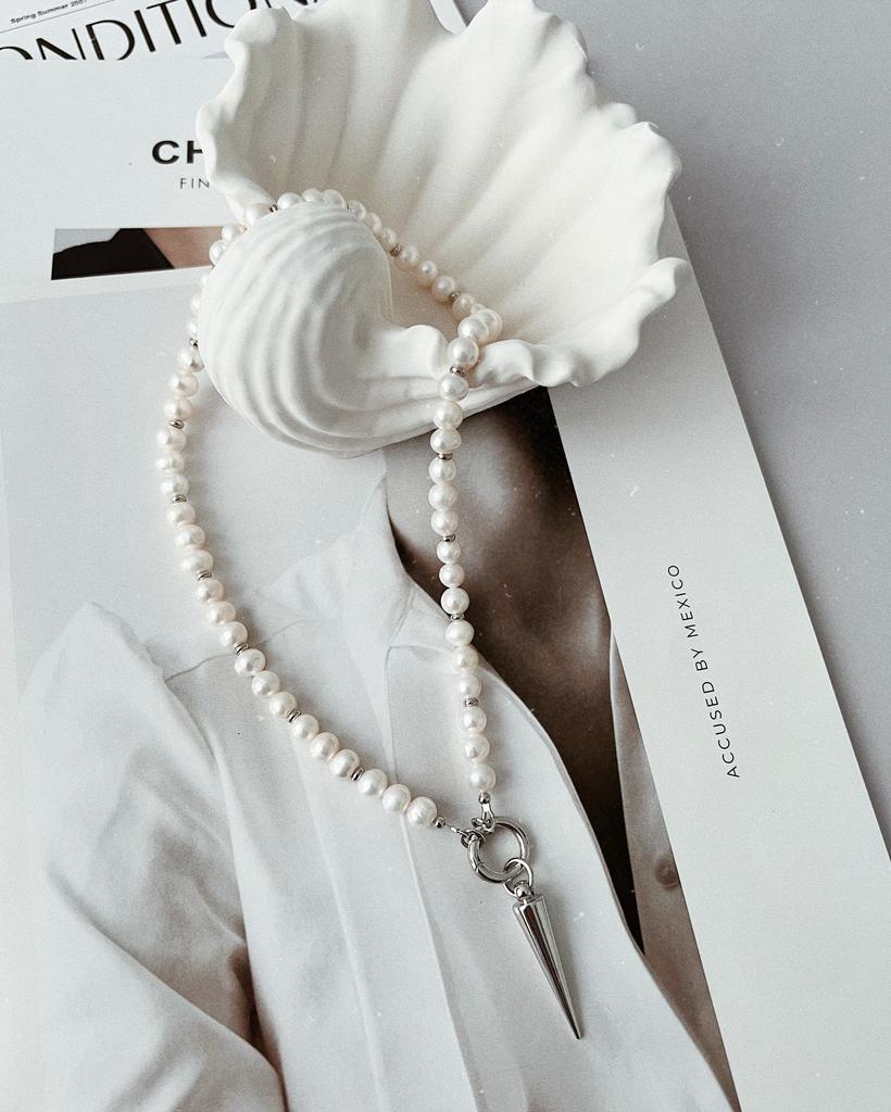 Жемчужное колье с шипом (родий)