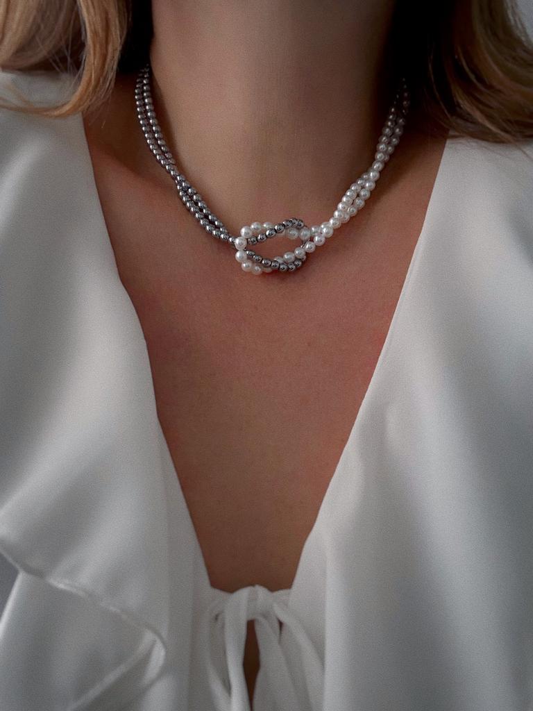 Чокер с жемчугом и гематитом (родий)