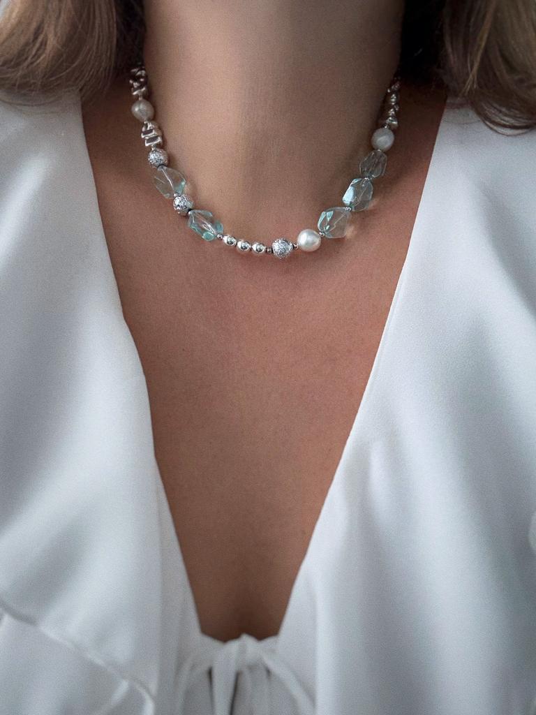 Чокер из разных бусин (родий)