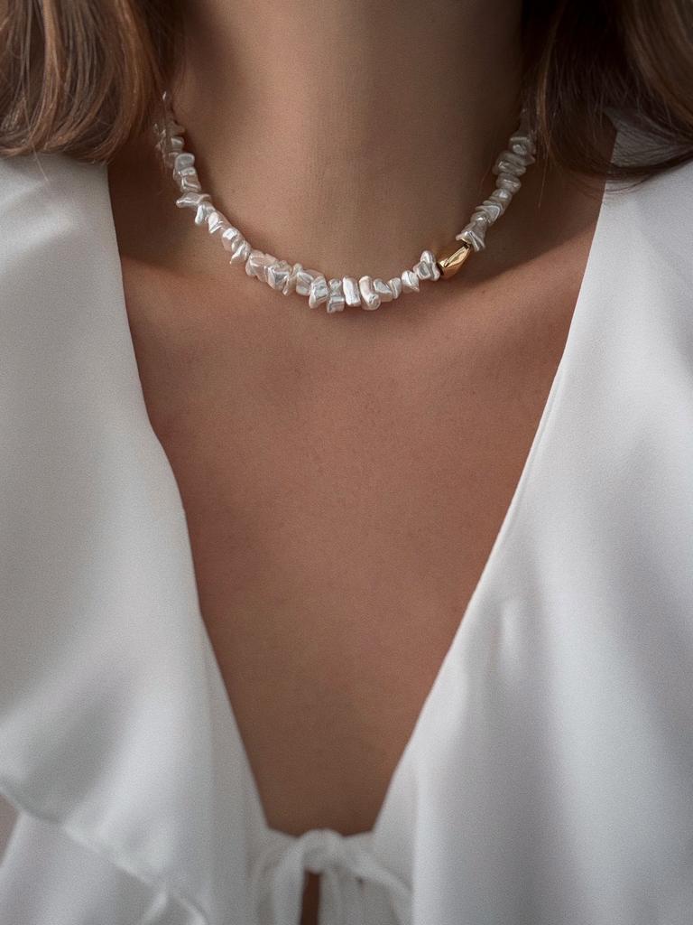 Чокер из неравномерного жемчуга Майорка (позолота)