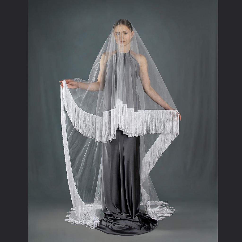 Фата  длинная  с бахромой