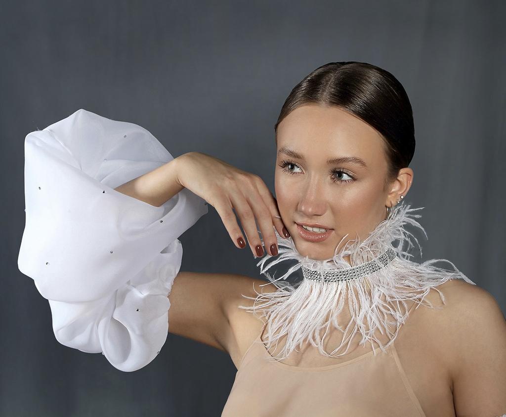 Рукава объемные со стразами