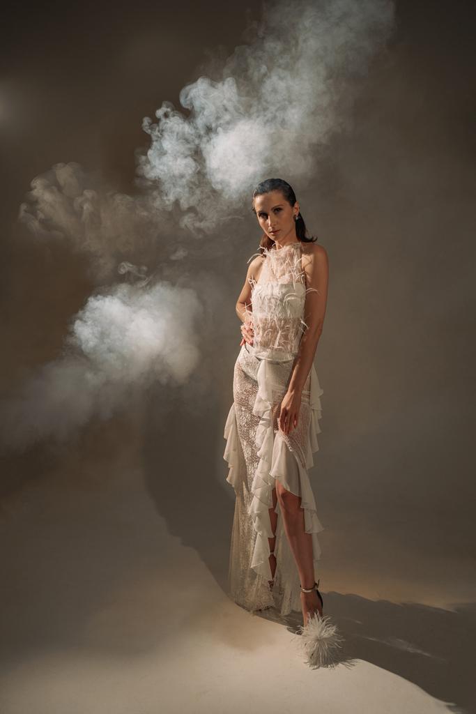 Топ кружевной с пером