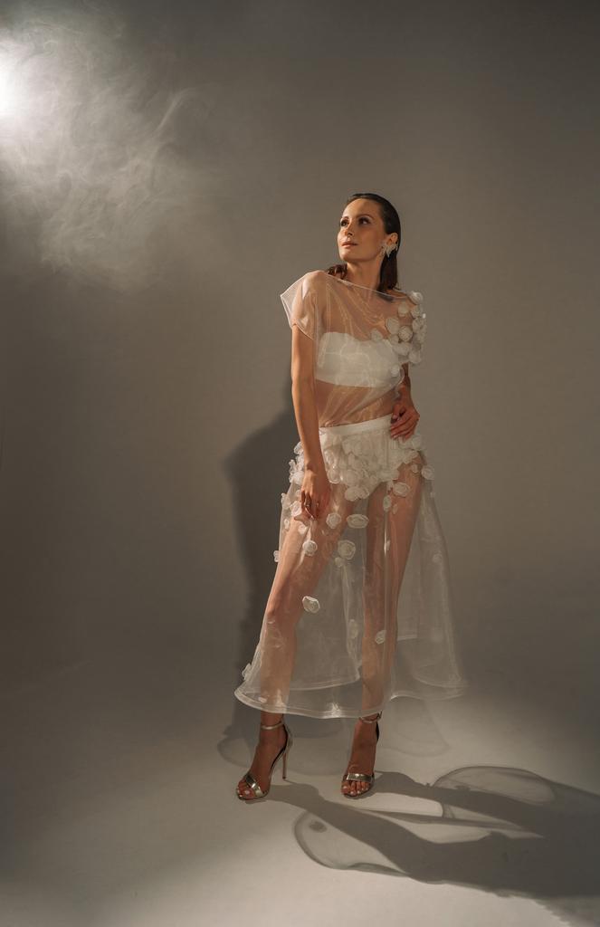 Блуза из органзы с цветами