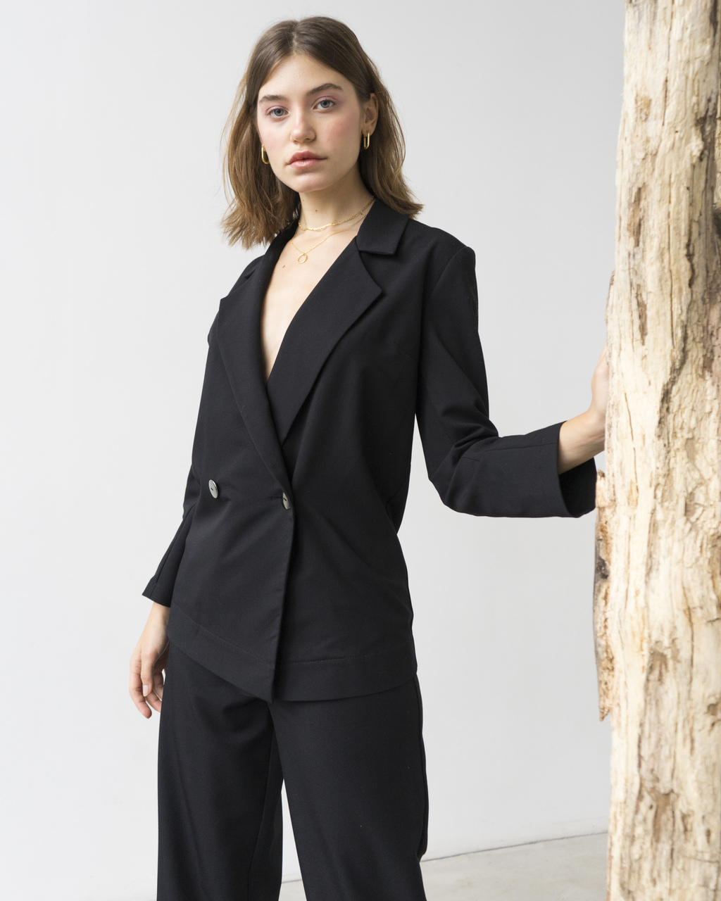 Пиджак из вискозы черного цвета